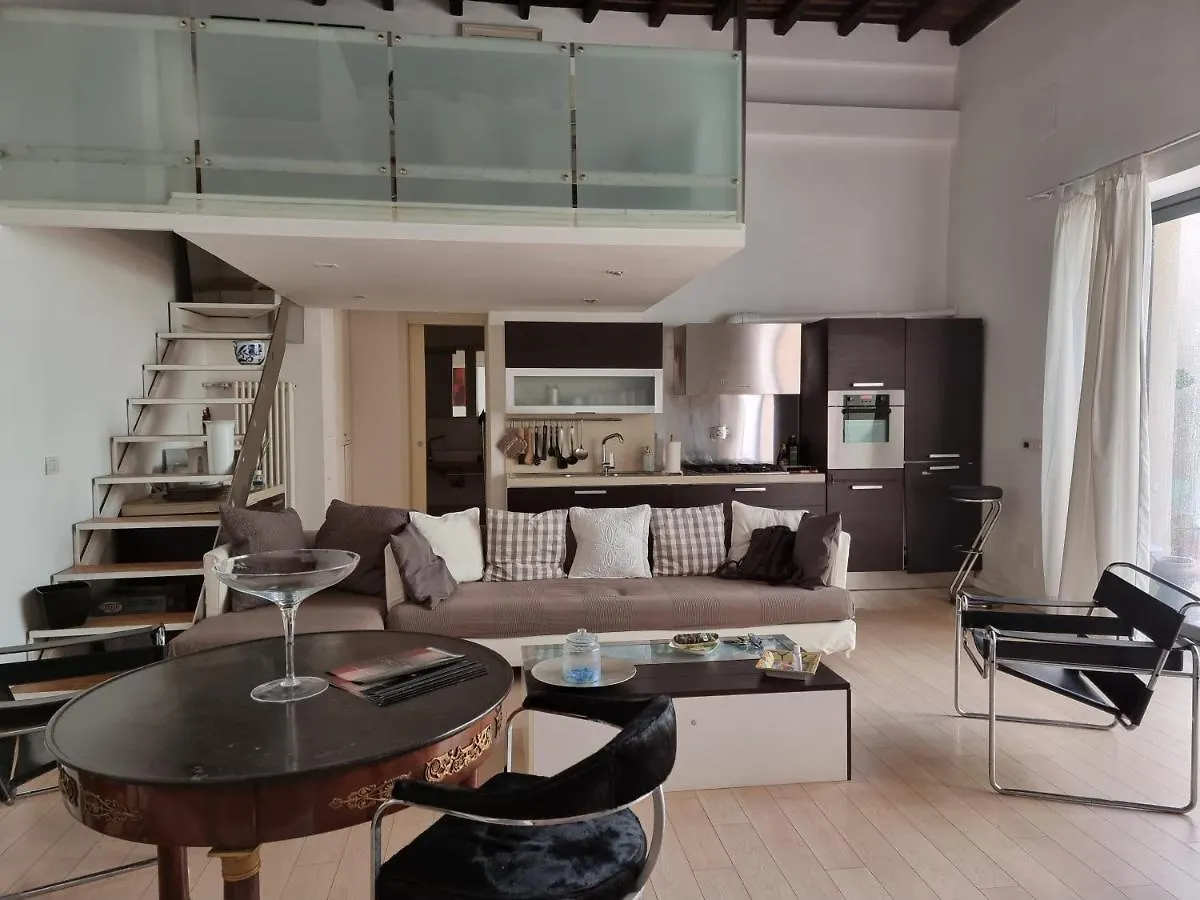 Reale Rome Apartment 0*,